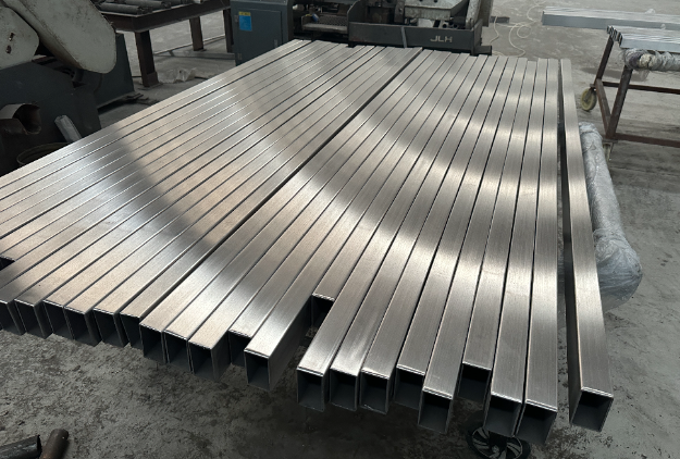 大理不锈钢方管